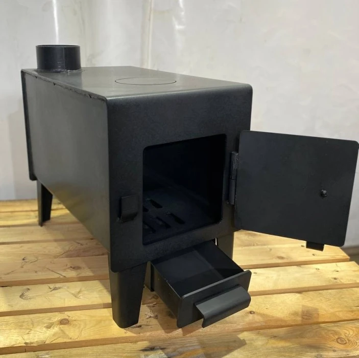 Чи можна опалювати будинок буржуйкою: плюси та мінуси рішення